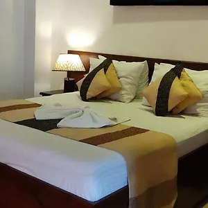 Guest house Empire Valley ***