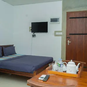 Hotel Elegance Range ***